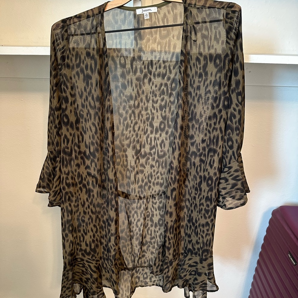 Olive leopard print kimona